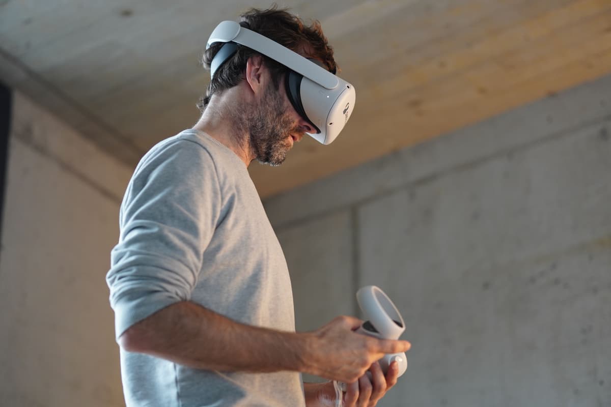 Augmented Reality (AR) Features interface demonstration