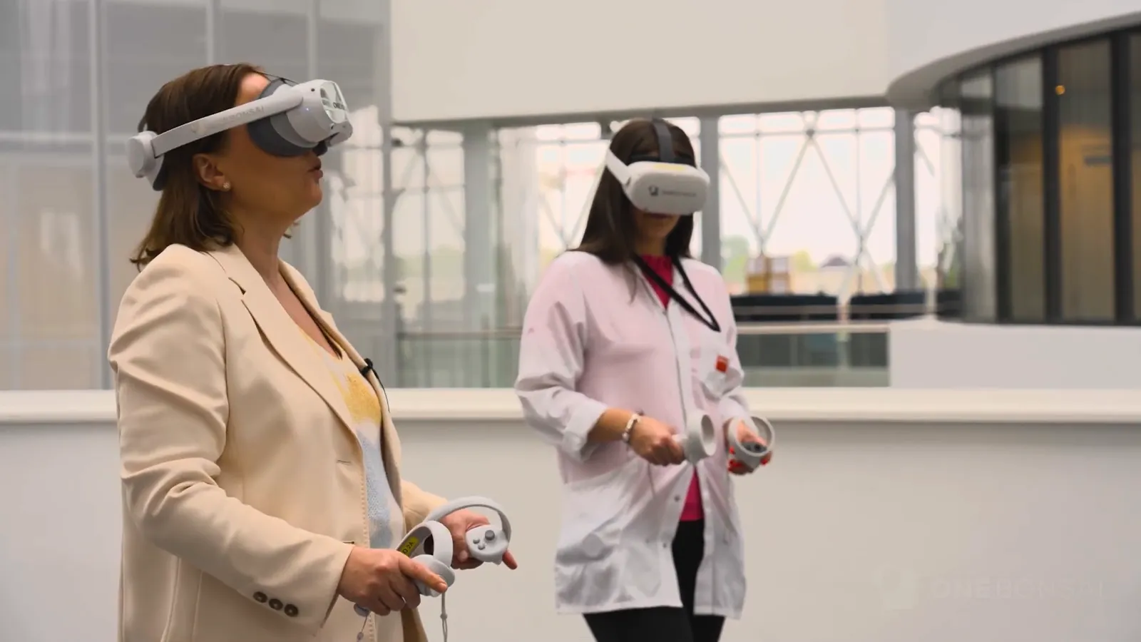 Two people training together in VR in a healthcare setting