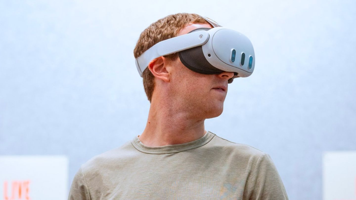 Why Businesses Should Invest in VR